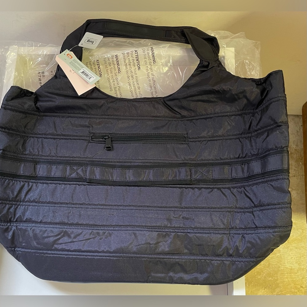Gondola XL brand new with tags